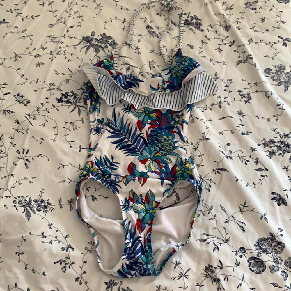 Yamamay swimsuit girls